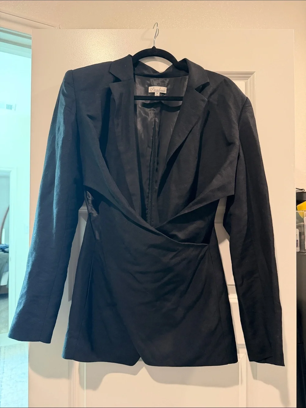 L'Academie Black Tailored Blazer with Side Cutouts - Picture 4 of 5